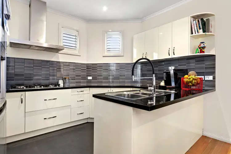 Fourth view of Homely townhouse listing, 1/132 Ferntree Gully Road, Oakleigh East VIC 3166
