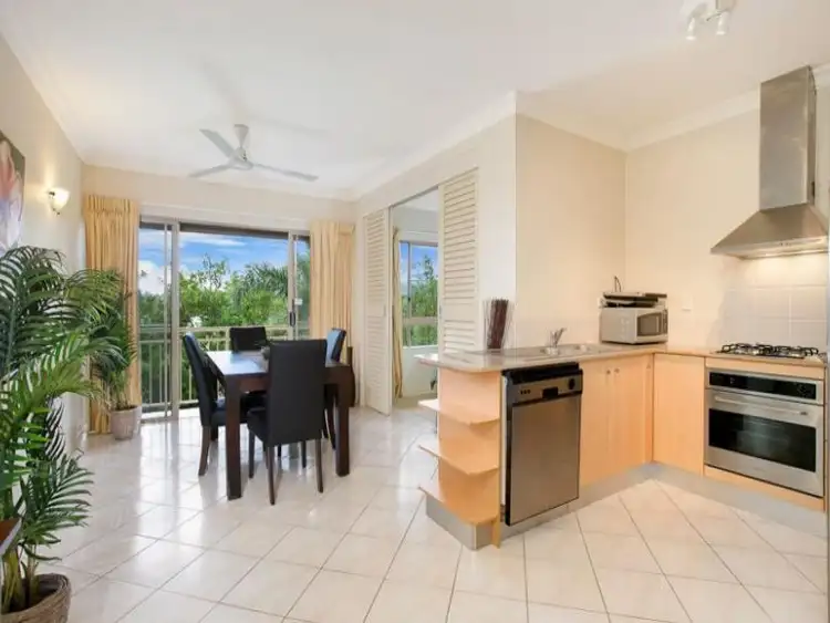 1222/2 Greenslopes Street, Cairns North QLD 4870