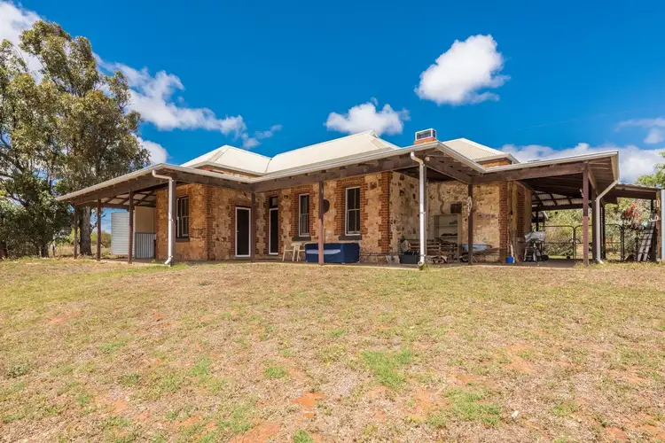 40 Bridgid Road, Bootenal WA 6532
