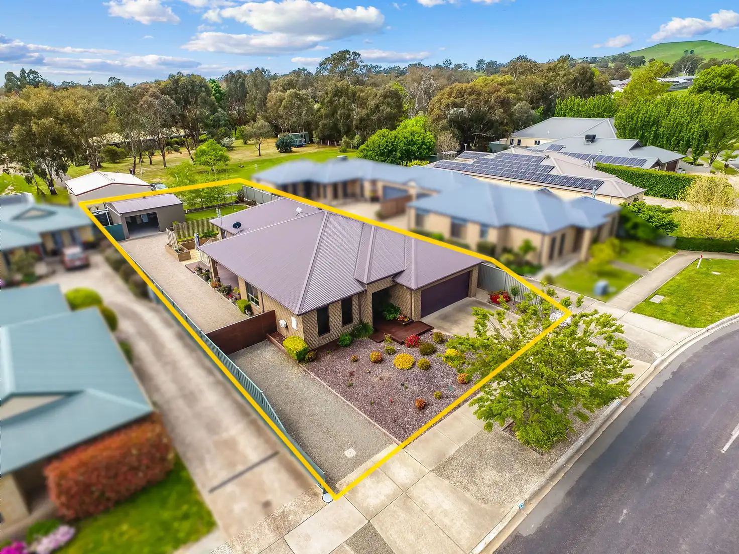 Main view of Homely house listing, 83 Cambridge Drive, Mansfield VIC 3722