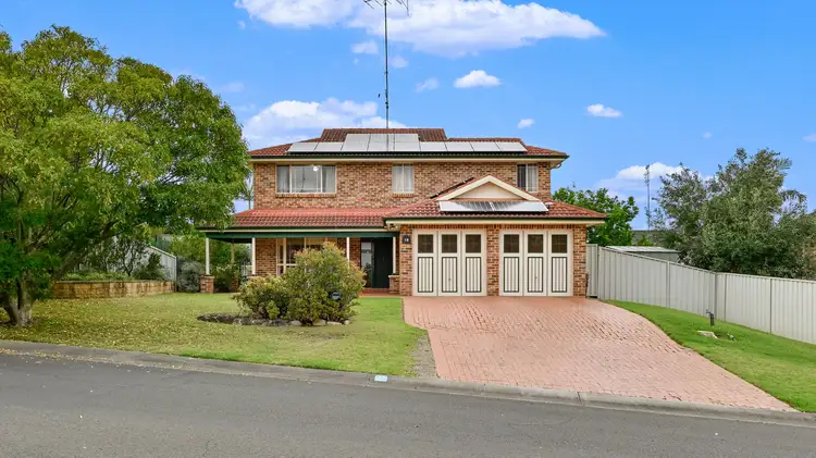 18 Barron Field Drive, Glenmore Park NSW 2745
