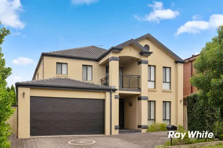 16 Damien Drive, Parklea NSW 2768