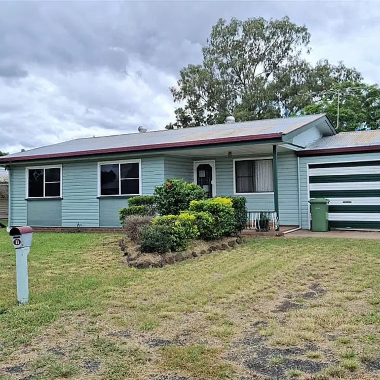 11 Moreton Street