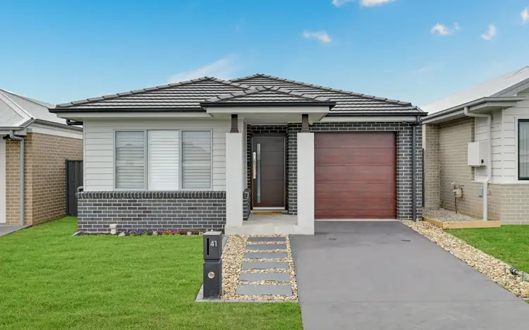 41 Waterglass Street, Spring Farm NSW 2570
