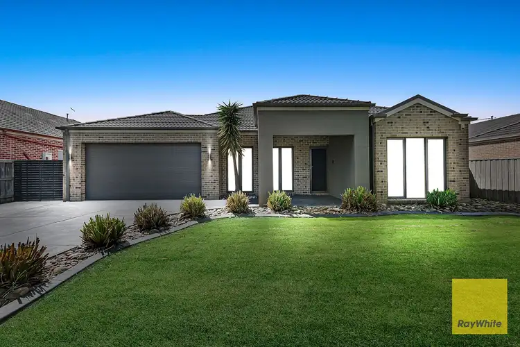12 Lavender Avenue, Pakenham VIC 3810