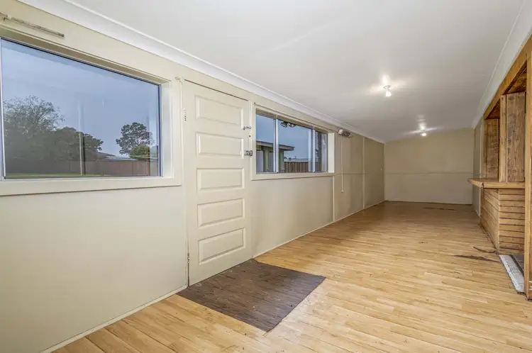 Fifth view of Homely house listing, 866 Montpelier Drive, The Oaks NSW 2570