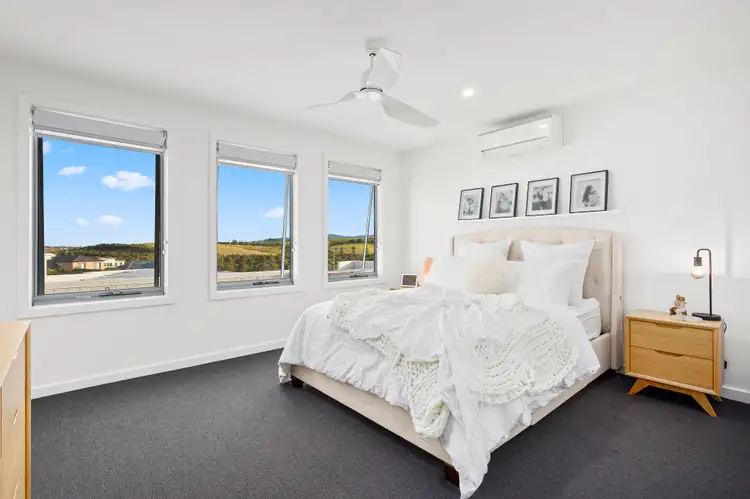 Fifth view of Homely house listing, 73 Rosemont Circuit, Flinders NSW 2529