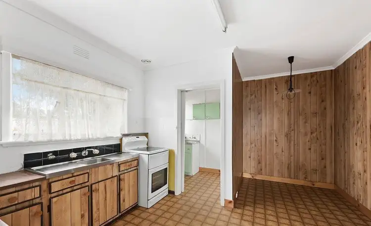 Second view of Homely house listing, 5 Everest Court, Burwood VIC 3125