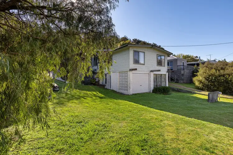 7 Fairhills Drive, Rye VIC 3941