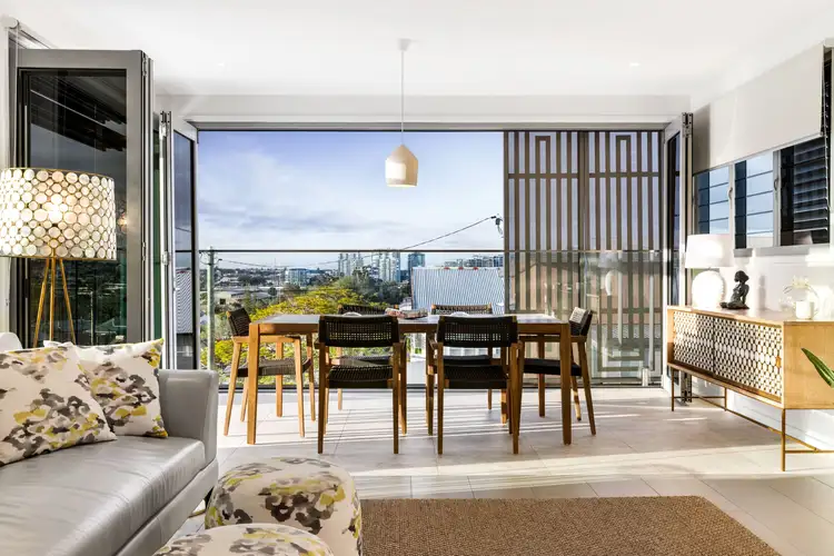 Second view of Homely house listing, 262 Oxford Street, Balmoral QLD 4171