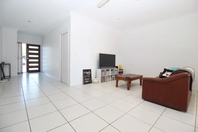 Sixth view of Homely unit listing, 2/36 Opal Street, Emerald QLD 4720