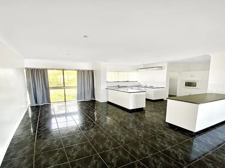 Seventh view of Homely unit listing, 8/2 Eshelby Drive, Cannonvale QLD 4802