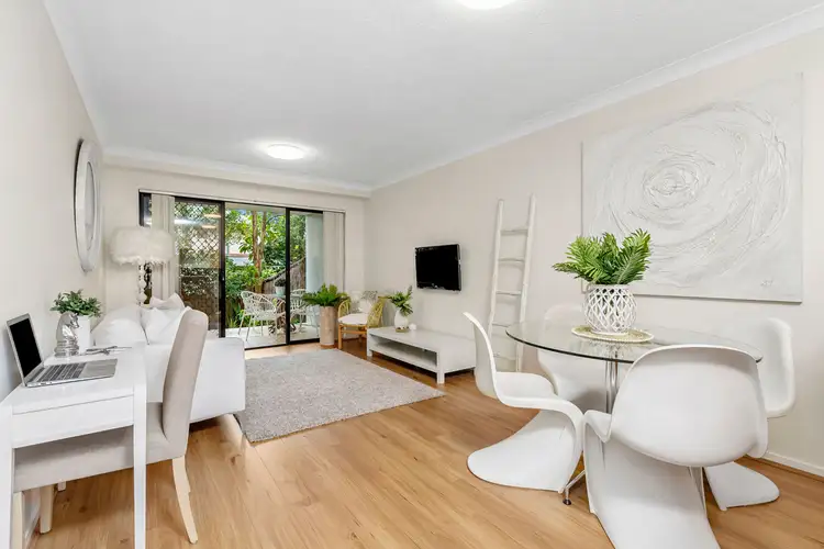 4/74-76 Old Pittwater Road, Brookvale NSW 2100