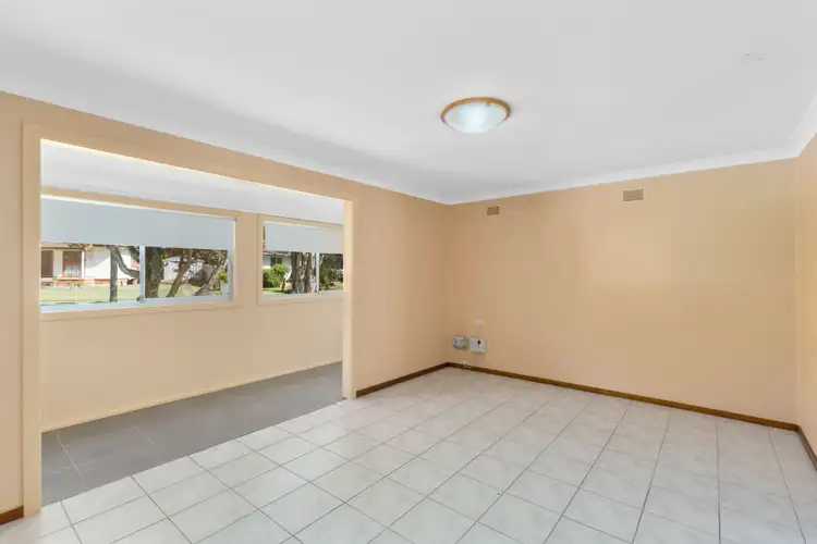 Fifth view of Homely house listing, 20 Aldinga Avenue, Koonawarra NSW 2530