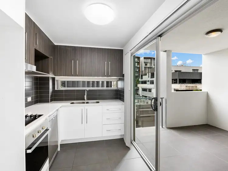 Third view of Homely apartment listing, 502/8 Kyabra Street, Newstead QLD 4006