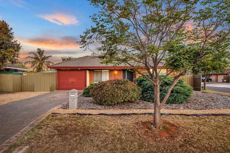 15 Pyrus Crescent, Andrews Farm SA 5114