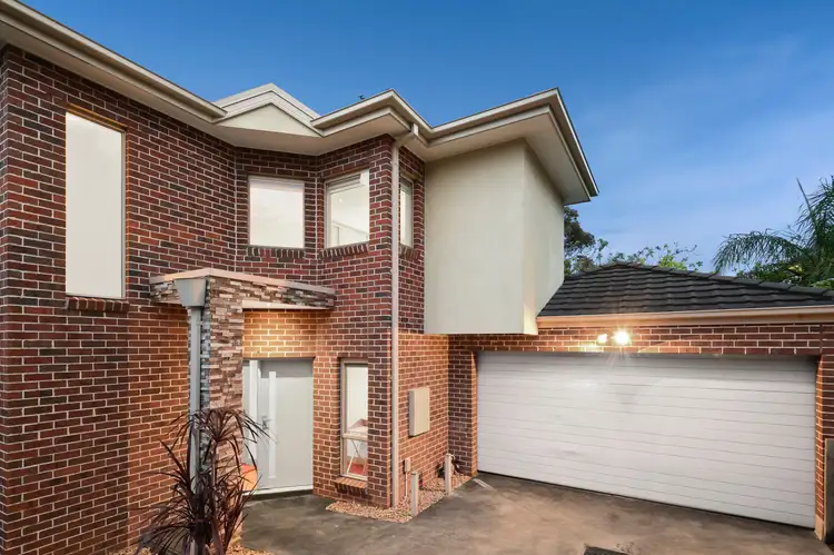 2/23 Station Street, Burwood VIC 3125