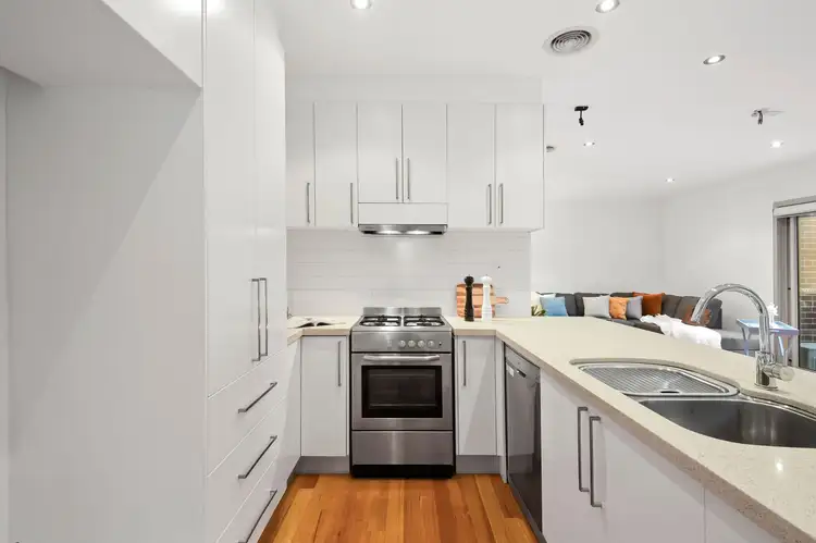 Fourth view of Homely townhouse listing, 2/23 Station Street, Burwood VIC 3125