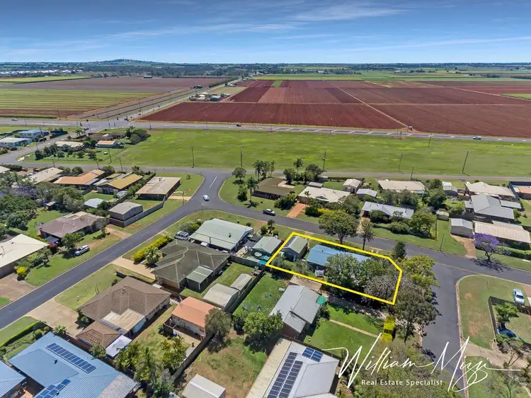 2 Iluka Place, Avenell Heights QLD 4670