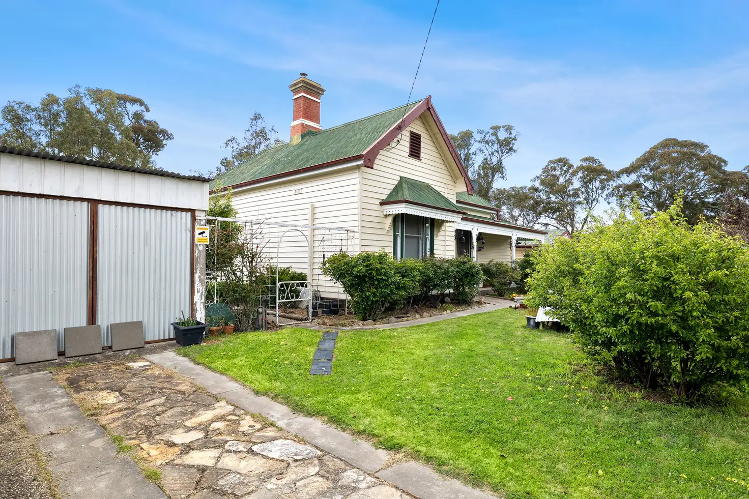 Main view of Homely house listing, 24 Degraves Street, Elmhurst VIC 3469
