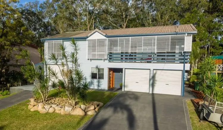 10 Riversleigh Road, Beachmere QLD 4510