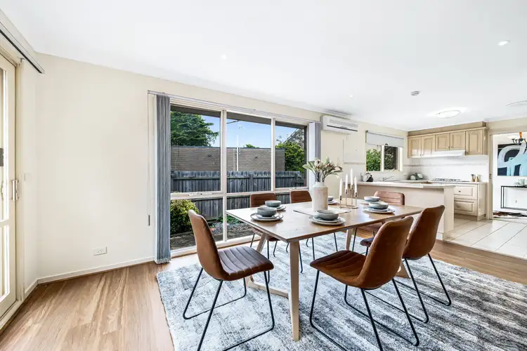 Fifth view of Homely unit listing, 2/48 Hilton Street, Mount Waverley VIC 3149