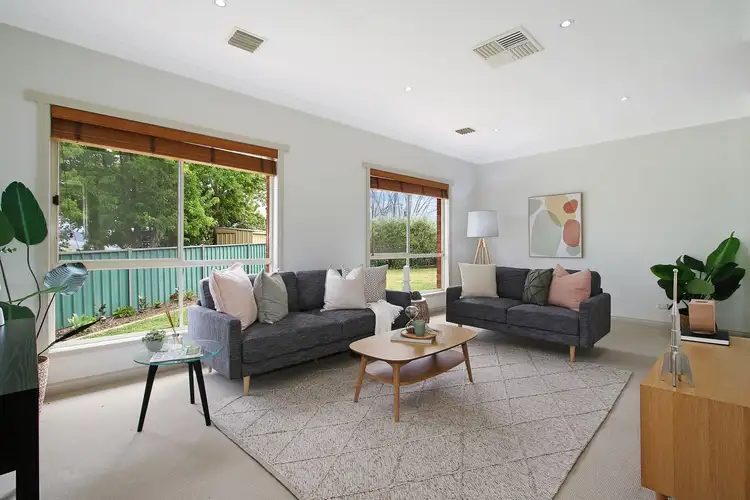 Second view of Homely house listing, 1/3 Maynet Place, West Albury NSW 2640