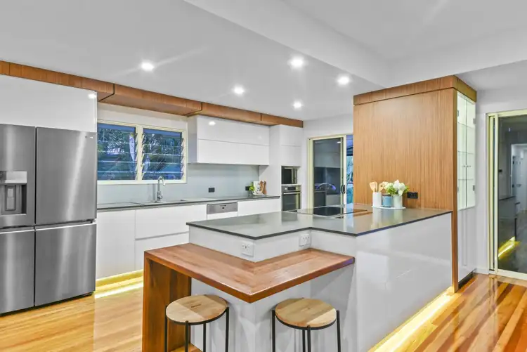 Second view of Homely house listing, 142 Palm Avenue, Shorncliffe QLD 4017