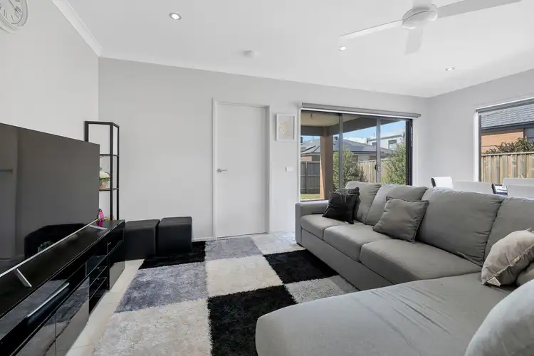 Third view of Homely house listing, 6 Kittiwake Terrace, Werribee VIC 3030