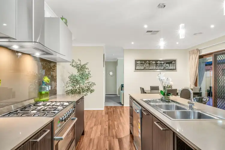 Fifth view of Homely house listing, 4 Watergum Avenue, Craigieburn VIC 3064