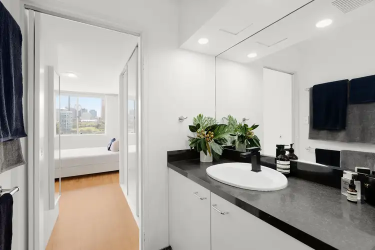 Fifth view of Homely apartment listing, 21/105 Victoria Street, Potts Point NSW 2011