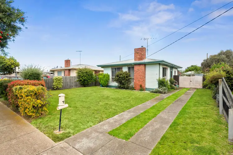 46 Donnelly Avenue