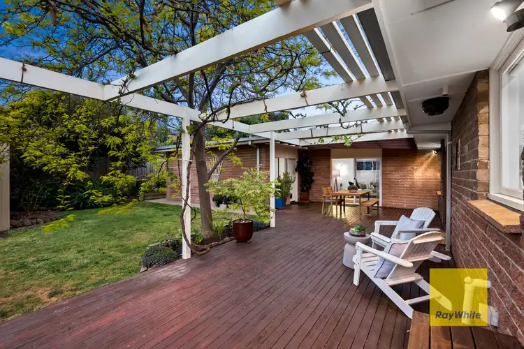 24 Ballater Avenue, Newtown VIC 3220