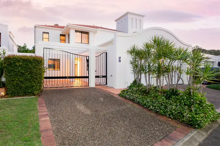 74/60-76 Caseys Road, Hope Island QLD 4212