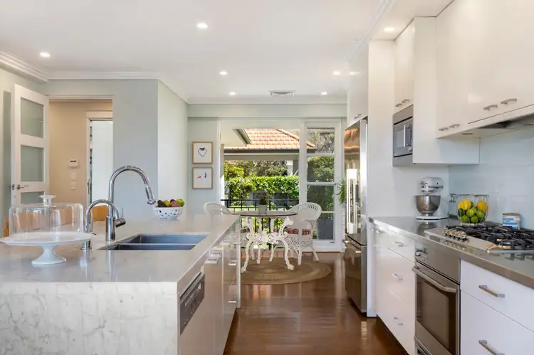 Fifth view of Homely house listing, 10 Neeworra Road, Northbridge NSW 2063