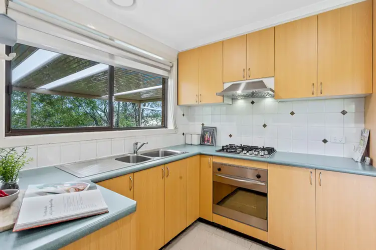 8/10 Webb Street, Burwood VIC 3125