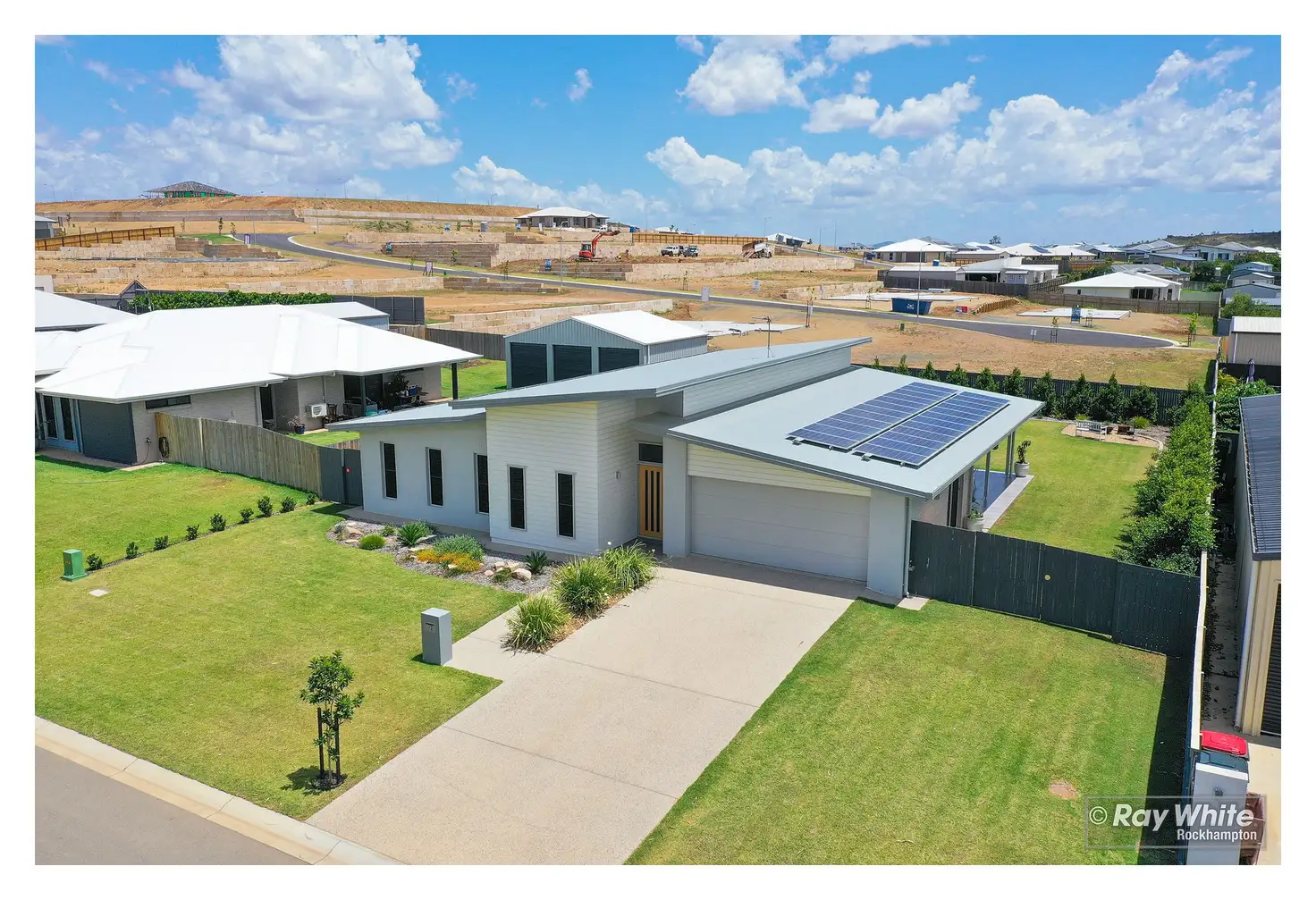 Main view of Homely house listing, 2 Parkdale Terrace, Parkhurst QLD 4702