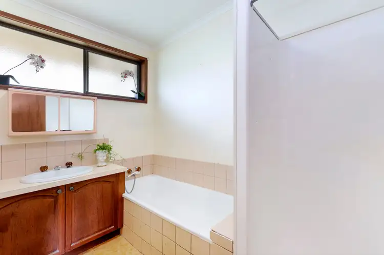 Fifth view of Homely unit listing, 1/2 Moonah Street, Warrnambool VIC 3280