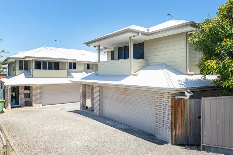76 Eugaree Street, Southport QLD 4215