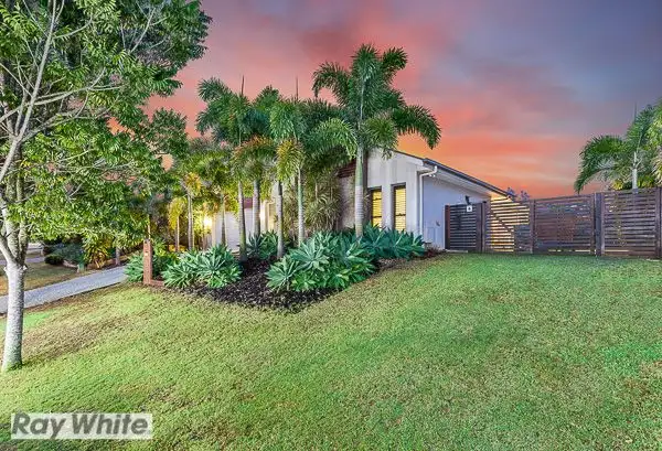 Sixth view of Homely house listing, 8 Twin Lakes Drive, Murrumba Downs QLD 4503