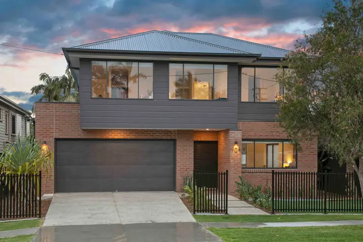 104 Central Avenue, Sherwood QLD 4075