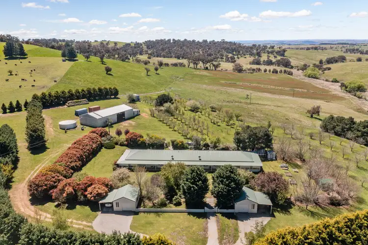 528 Peelwood Road, Crookwell NSW 2583