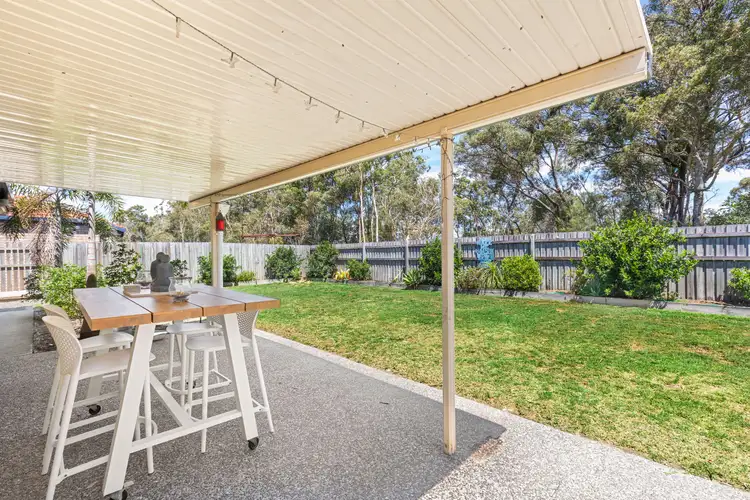 42 Topaz Circuit, Urangan QLD 4655