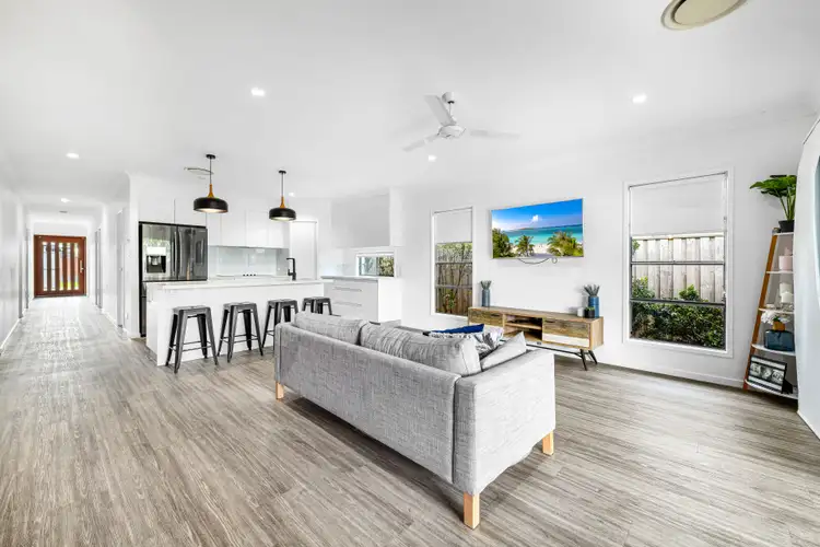 35 Grebe Crescent, Bli Bli QLD 4560