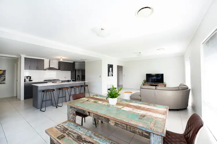 Second view of Homely house listing, 5 Ammolite Way, Australind WA 6233