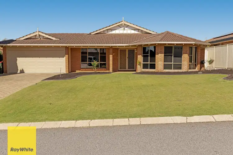12 Greenwood Retreat, Alexander Heights WA 6064