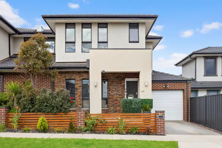 Main view of Homely townhouse listing, 20D Lawson Street, Oakleigh East VIC 3166