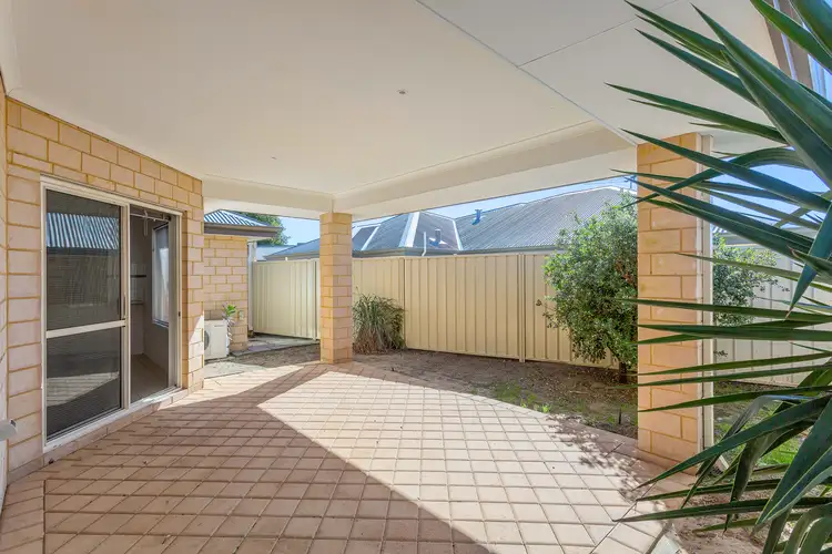 3/2 Dunkley Place, Bayswater WA 6053
