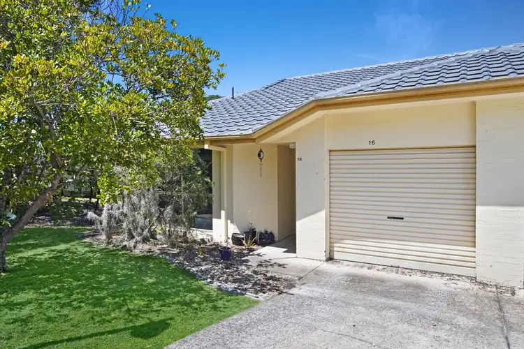 16/3 Arundel Drive, Arundel QLD 4214