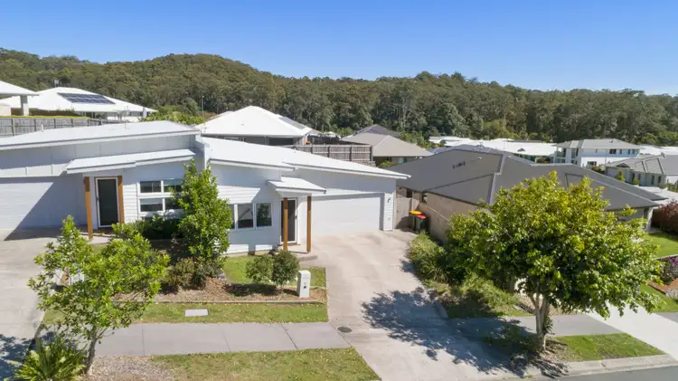 Main view of Homely townhouse listing, 2/6 Butcherbird Crescent, Bli Bli QLD 4560